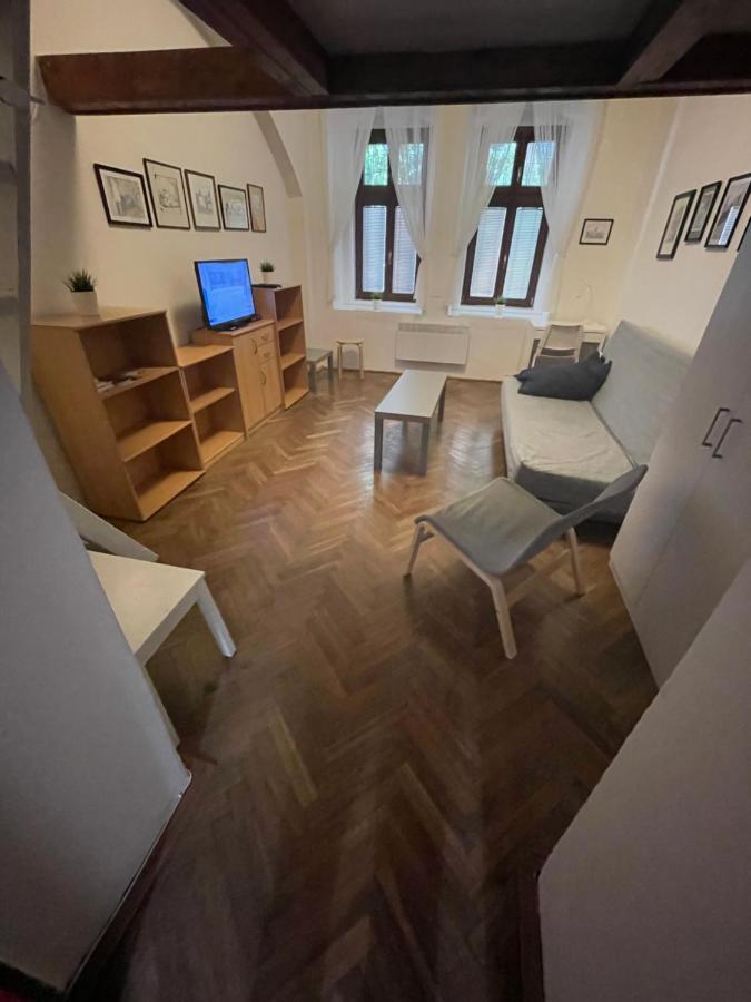 Apartment Jackie Прага Екстер'єр фото
